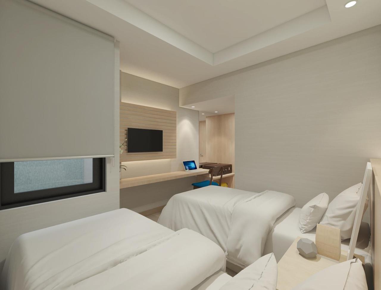 Eightin Hotel Sudirman Dżakarta Zewnętrze zdjęcie